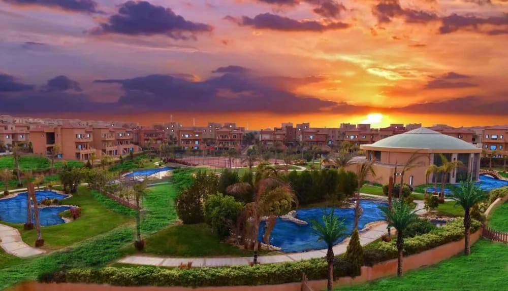 Galleria Moon Valley 1